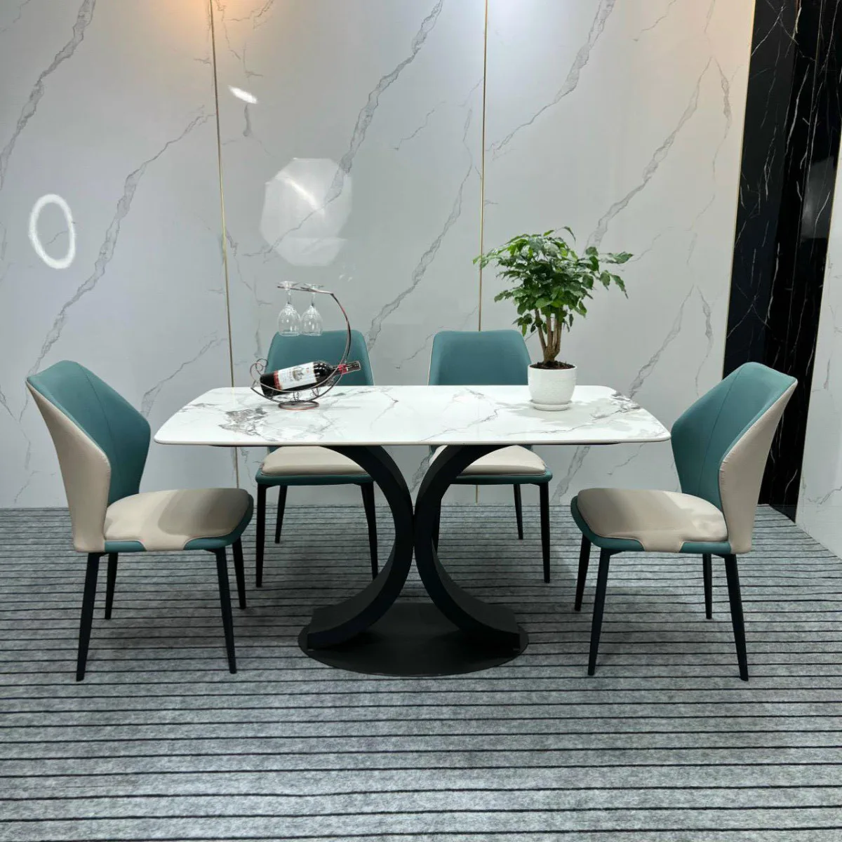 Ban An Da Chan Cong Nho Gon Bad081 3