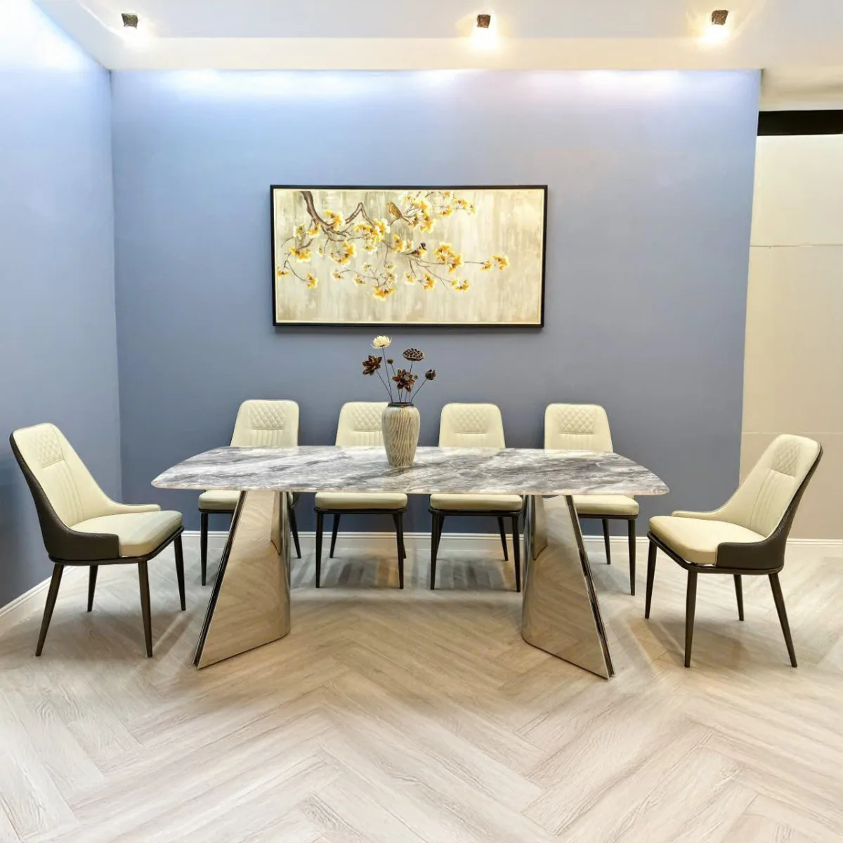 Ban An Mat Da Chan Tam Giac Doi Xung Bad091 7