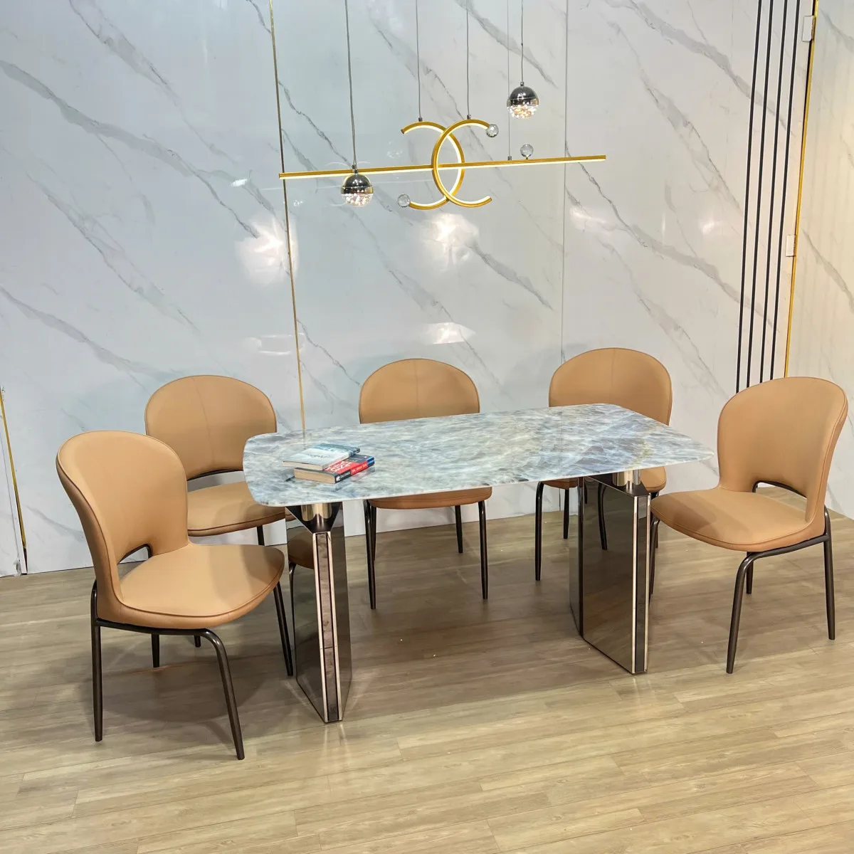 Ban An Mat Da Vi Tinh The Thiet Ke Sang Trong Bad096 3