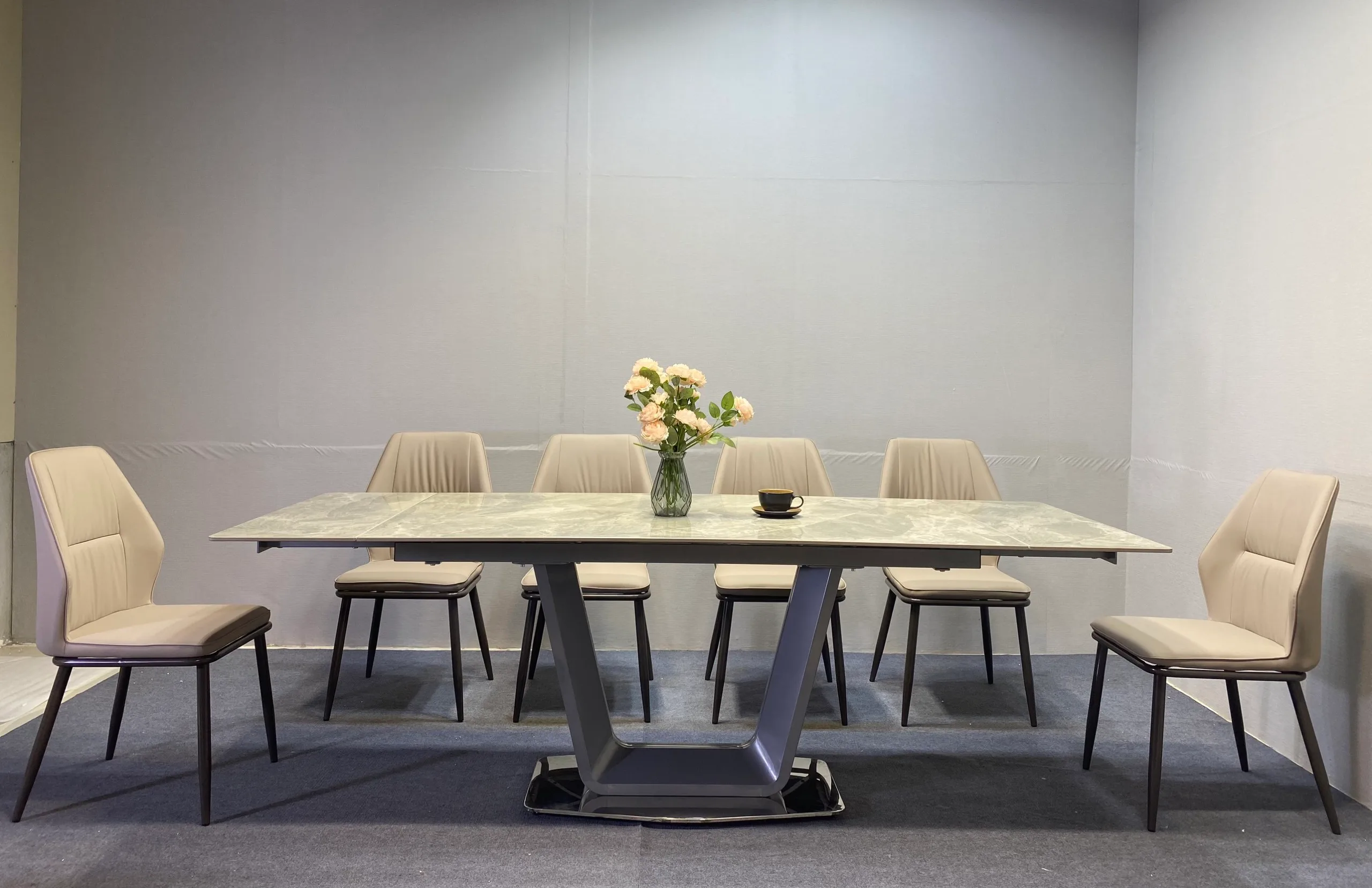 Ban An Thong Minh Mat Da Kich Thuoc 1m2 Keo Dai Len 1m6