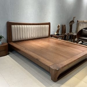 Giuong Ngu Go Soi Son Mau Oc Cho Co Dien 4