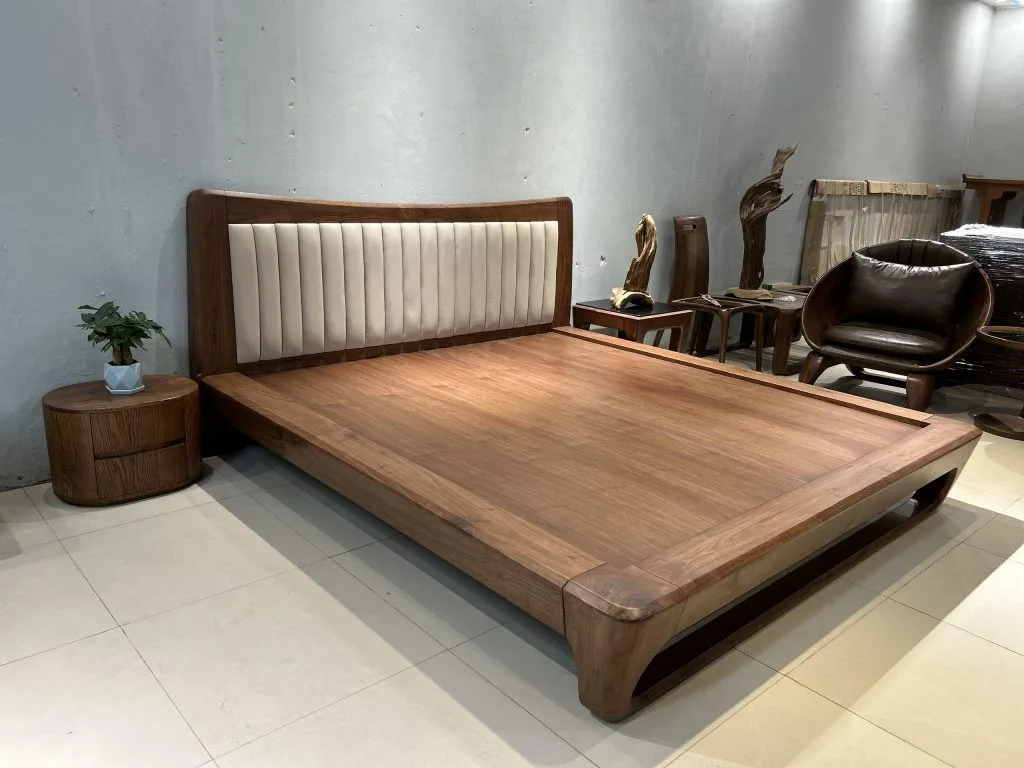 Giuong Ngu Go Soi Son Mau Oc Cho Co Dien 4