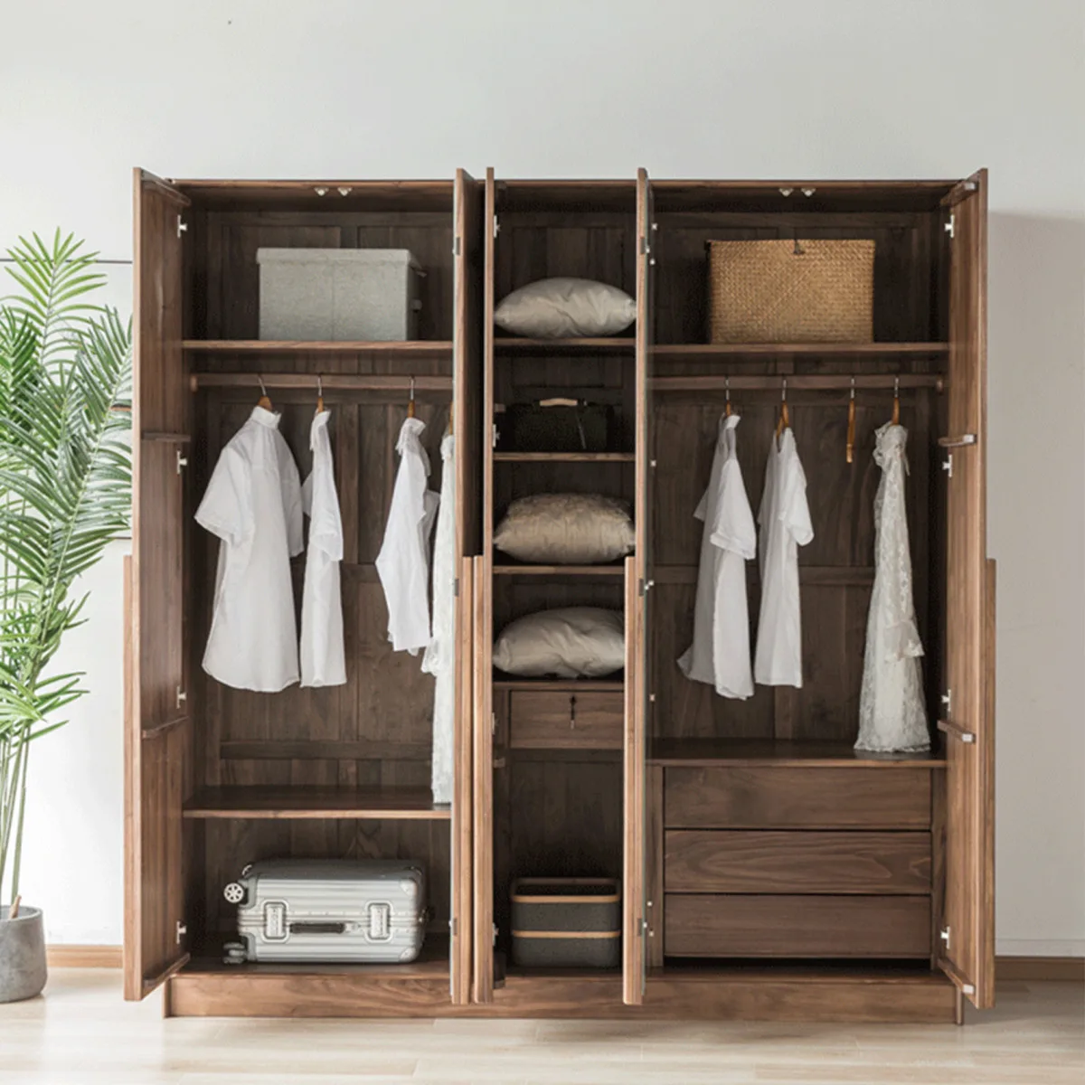 Tu Quan Ao Go Soi Phong Cach Rustic Tqa 07