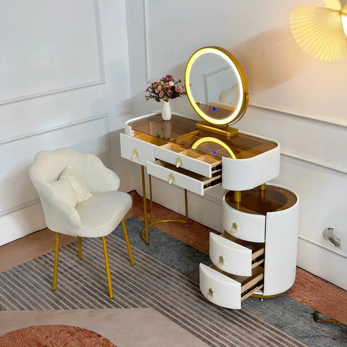 Ban Trang Diem Nhap Khau Mat Kinh Ket Hop Den Led Loa Bluetooth Btd16 2