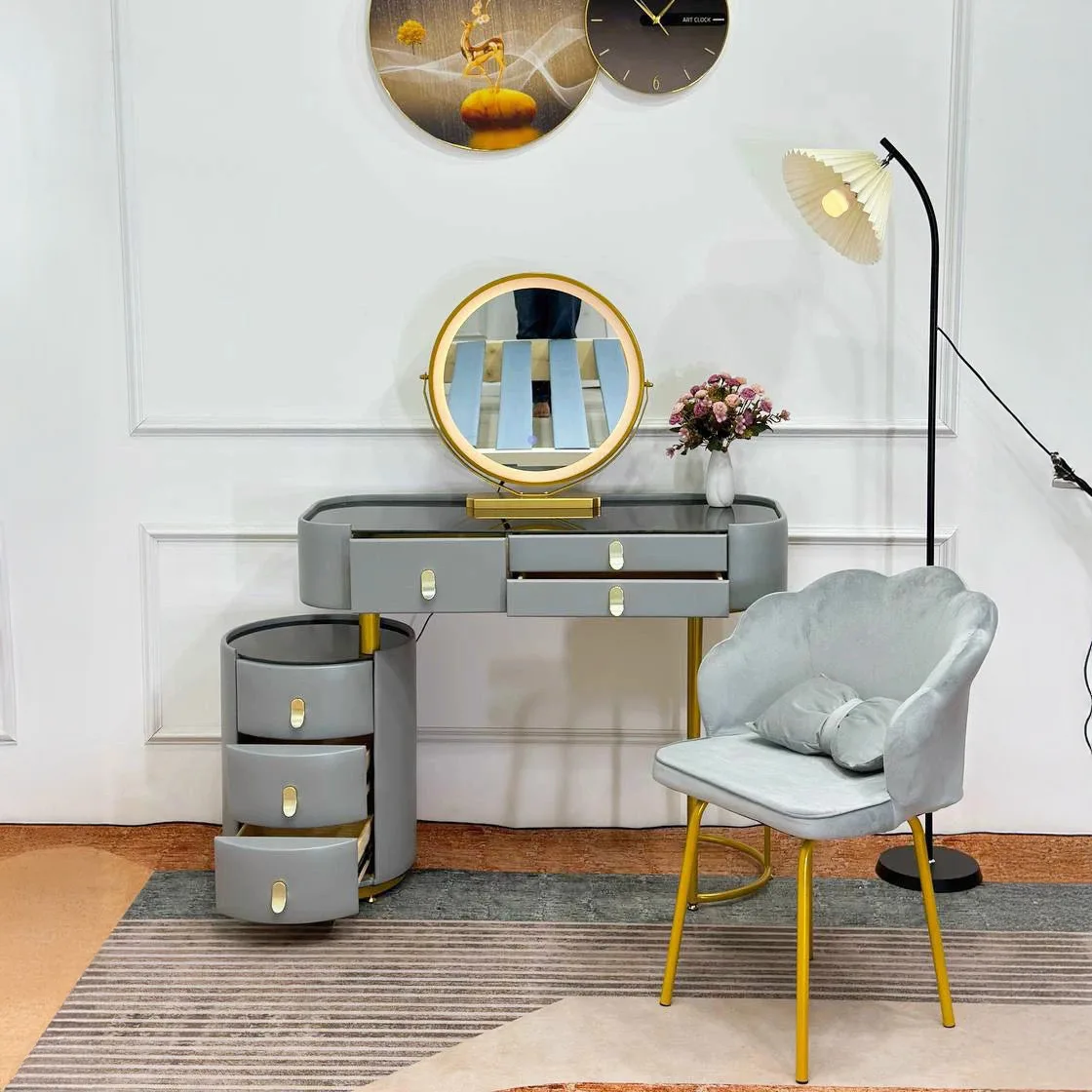 Ban Trang Diem Nhap Khau Mat Kinh Ket Hop Den Led Loa Bluetooth Btd16 4