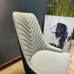 Bo Ban An Mat Da Ceramic Chan X Cong 4 Ghe Nhap Khau Bad28