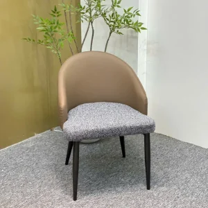 Ghe An Dem Vai Lung Boc Da Nhap Khau Gav 002